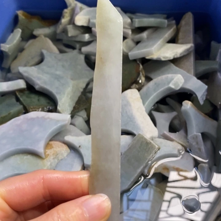 翡翠裸石翡翠边角料