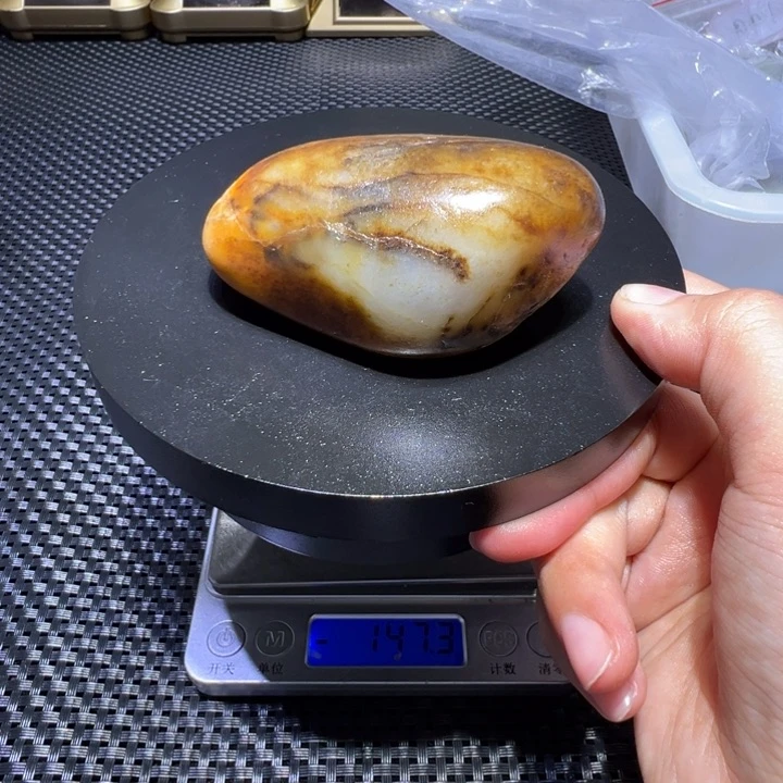 和田玉（子料）未镶嵌颈饰173克