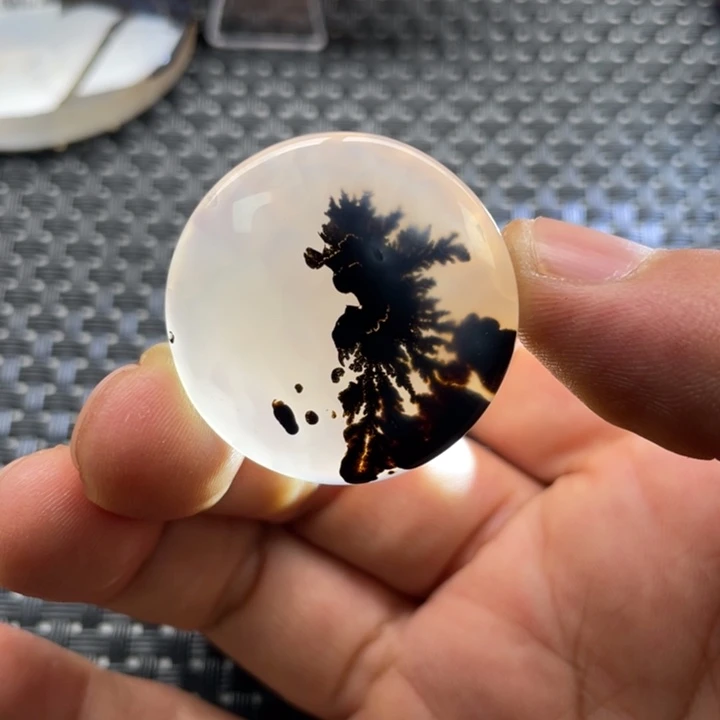 俺***下玛瑙/玉髓未镶嵌颈饰