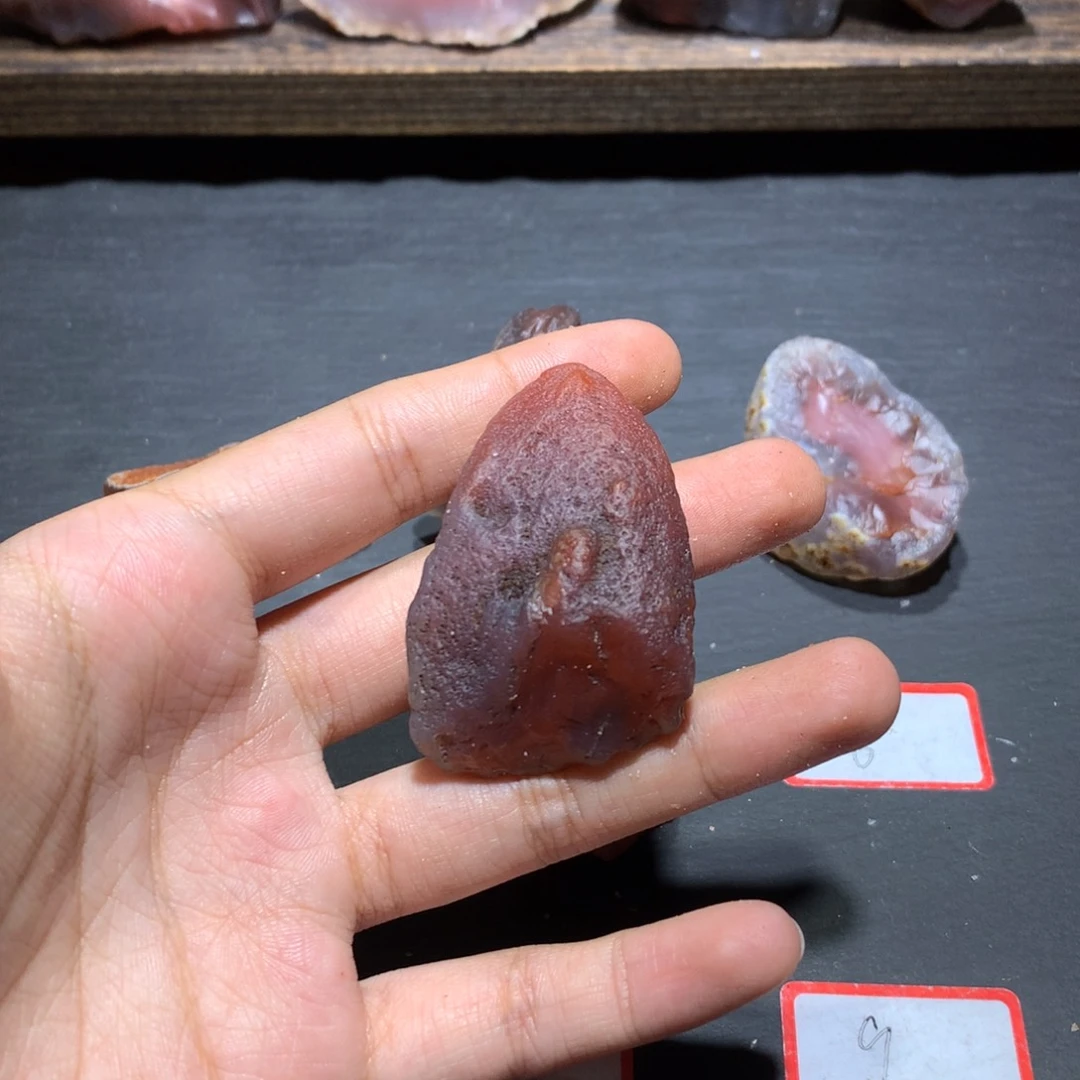 未镶嵌玛瑙/玉髓珠宝奇石