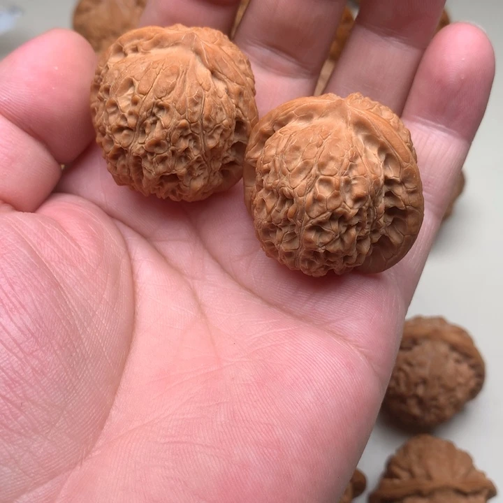 吊坠文玩核桃血麒麟37