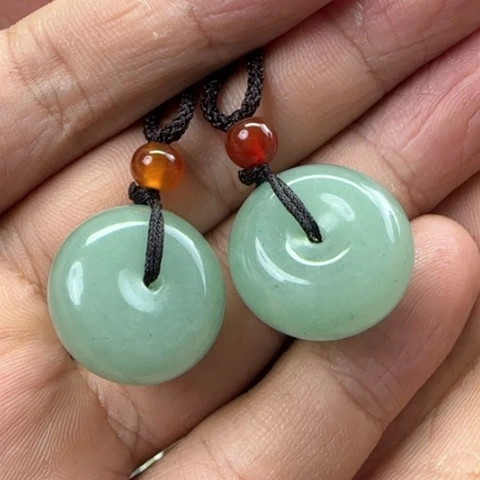 和田玉颈饰未镶嵌东陵玉福利拍一发一