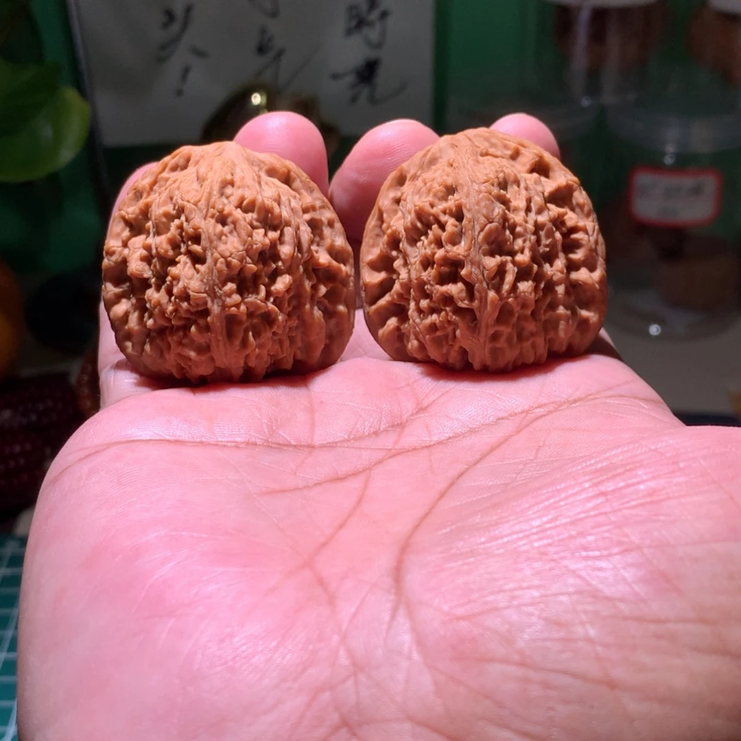 不***弃文玩核桃把件南疆石  编码090