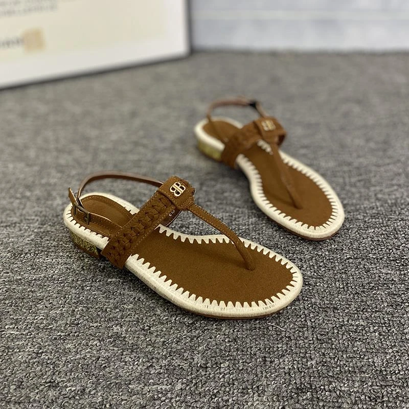 小众假日风夹趾凉拖女欧洲站金属复古粗跟时装凉鞋外穿沙滩鞋