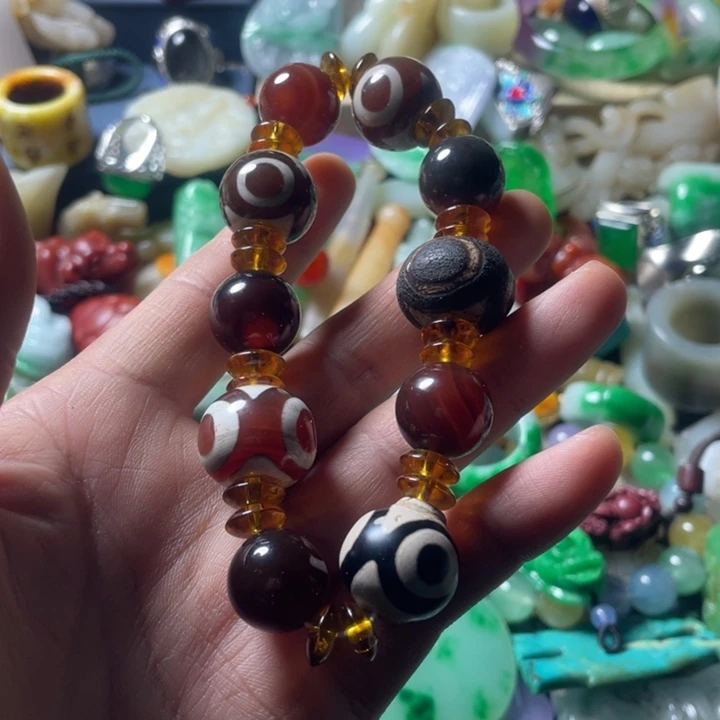 和田玉未镶嵌吊坠(不含链)