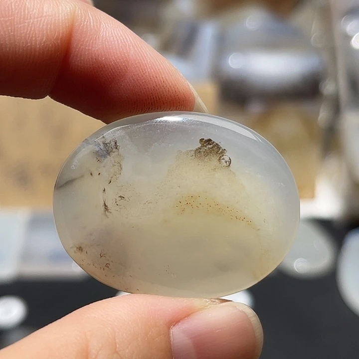 未镶嵌颈饰玛瑙/玉髓