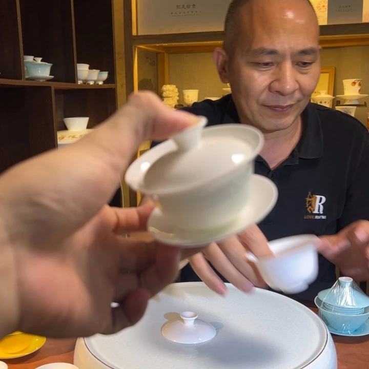 O***D骨瓷盖碗骨瓷盖碗莲花