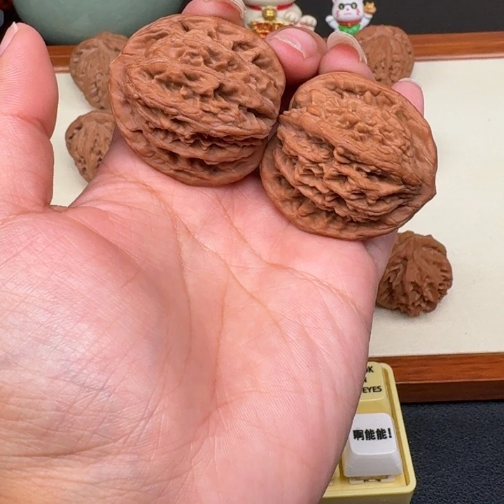 文玩核桃把件全品虎头39