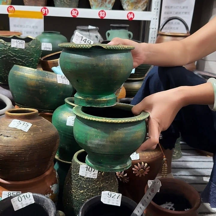 瑕疵金绿火锅一对149高度12口径15