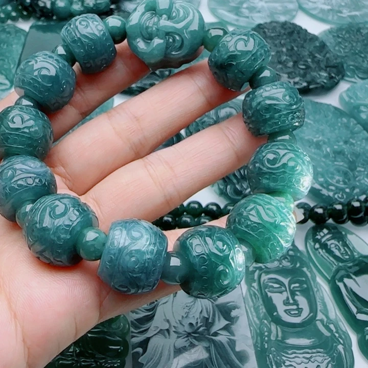 翡翠未镶嵌颈饰多样性发货天然A货翡翠