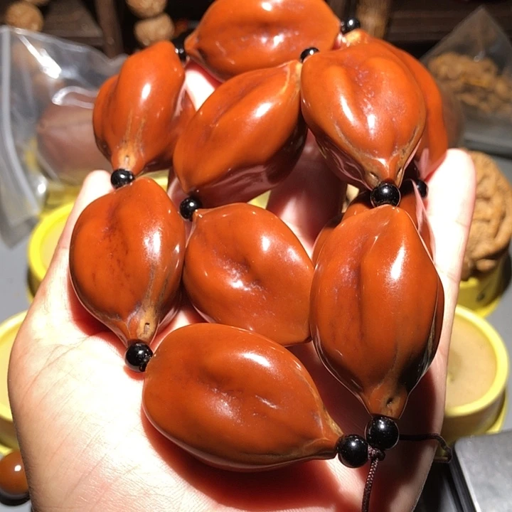 虎***羊吊坠橄榄核异型楞骨橄榄