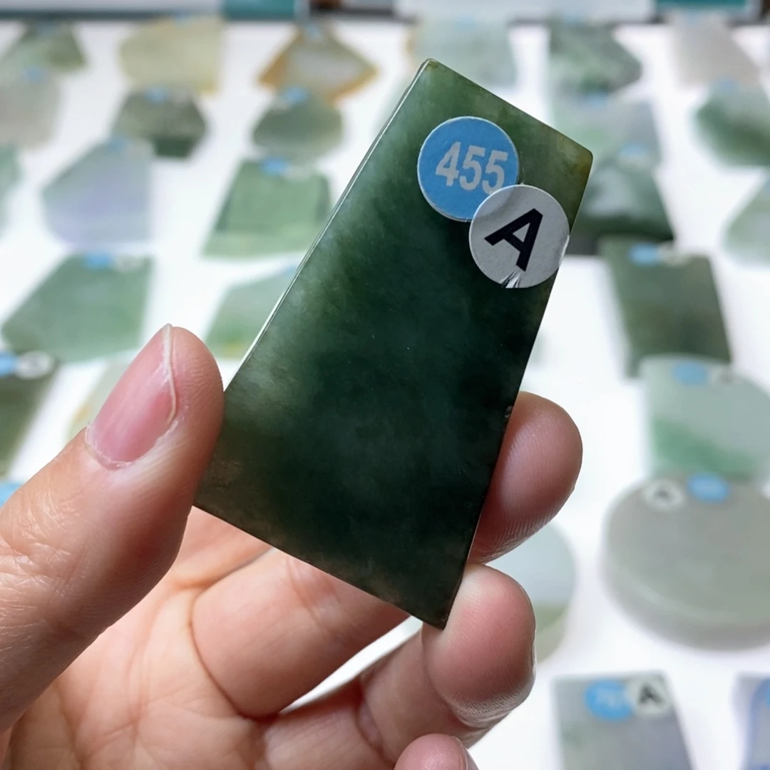 未镶嵌定制翡翠天然A货翡翠挂件