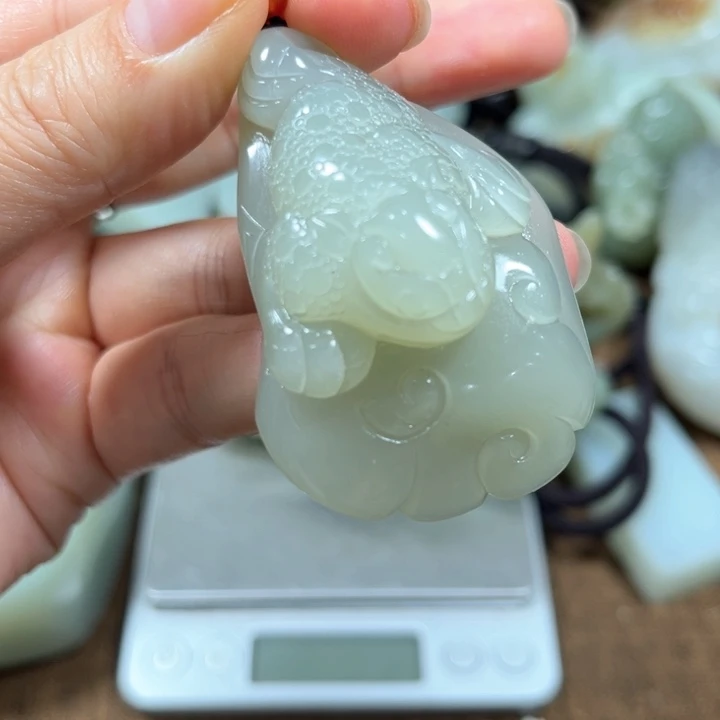 【闪购商品】和田玉未镶嵌颈饰