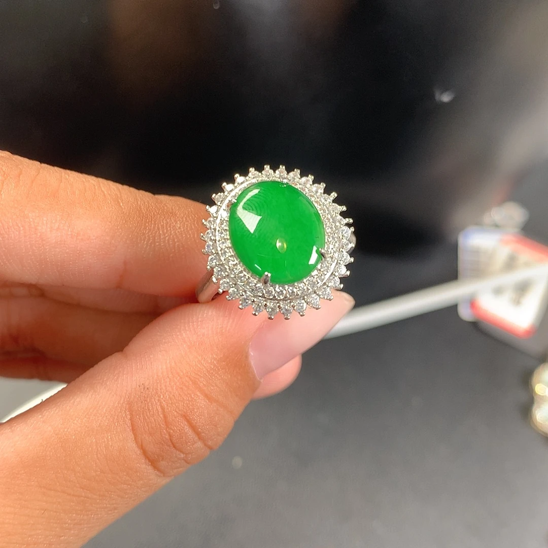 翡翠未镶嵌戒指戒指