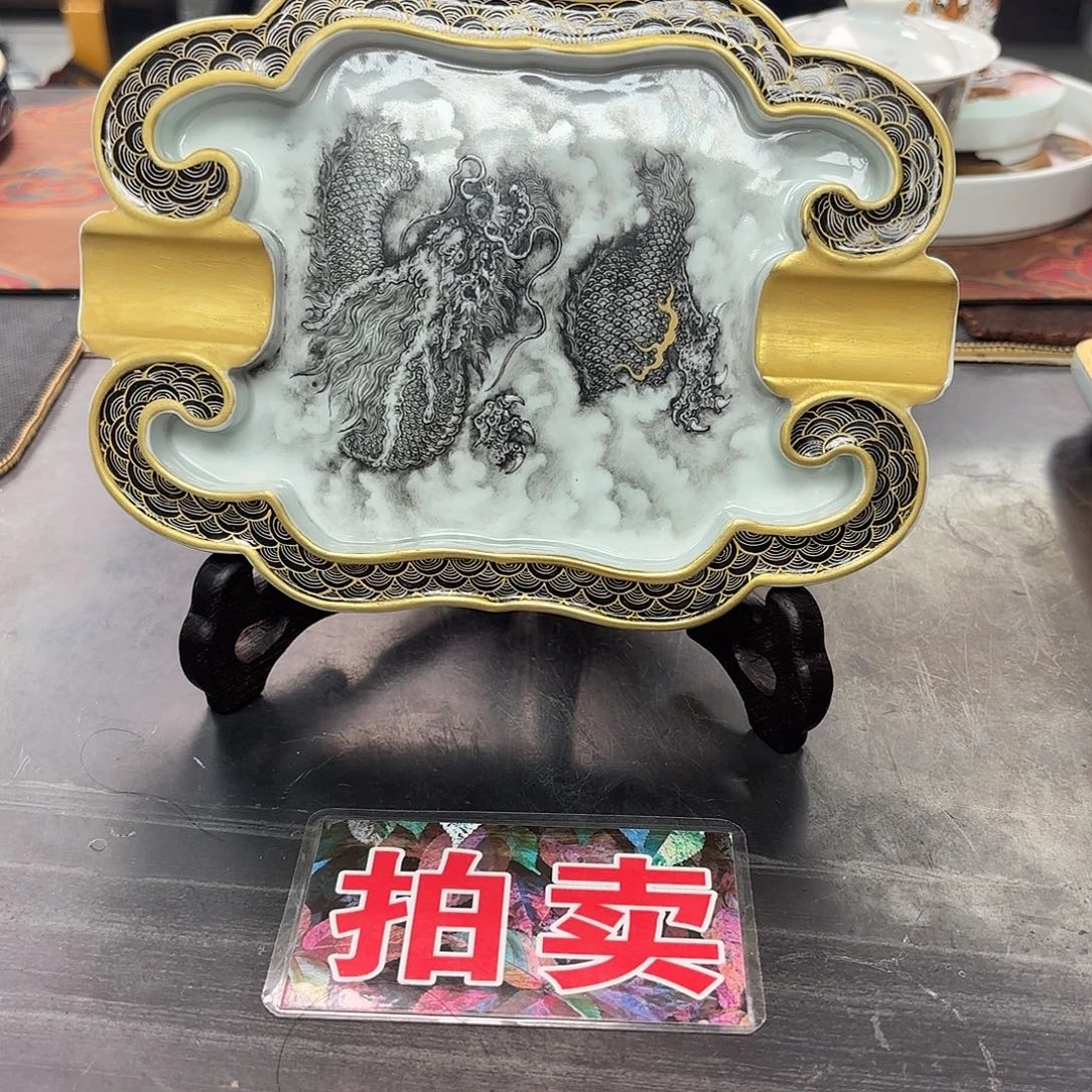 聚***墨龙异型雪茄缸子