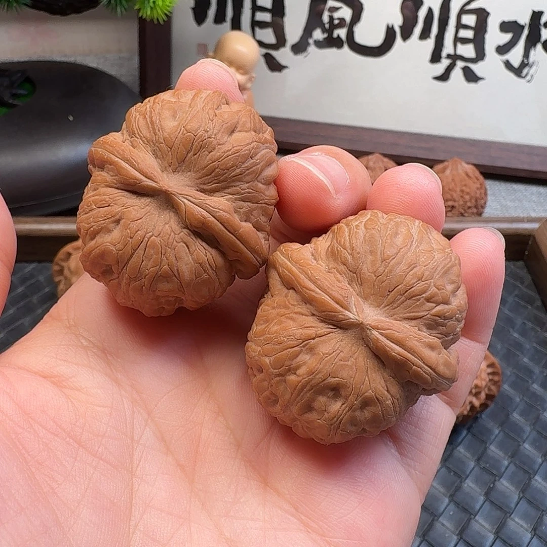 文玩核桃吊坠全品元宝40