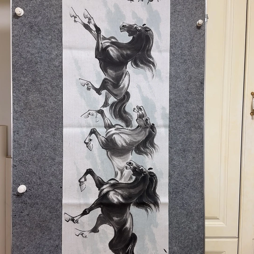 横款周士辰水墨写意骏马图