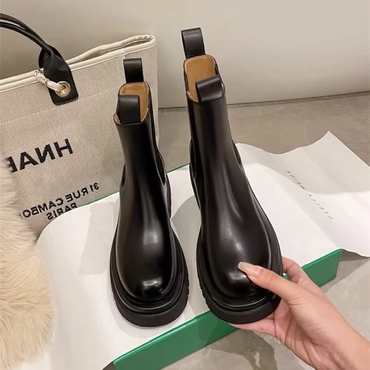 【隐形增高可选】马丁靴女款真皮2025爆款网红洋气厚底烟筒高短靴子