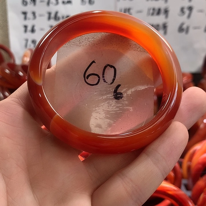 手镯玛瑙/玉髓未镶嵌