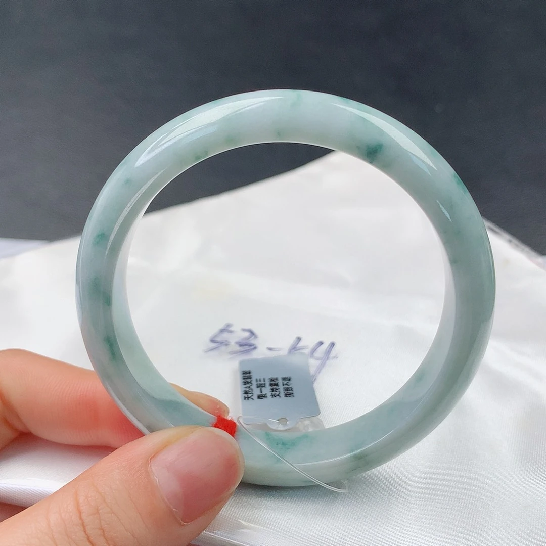 翡翠手镯未镶嵌17正54