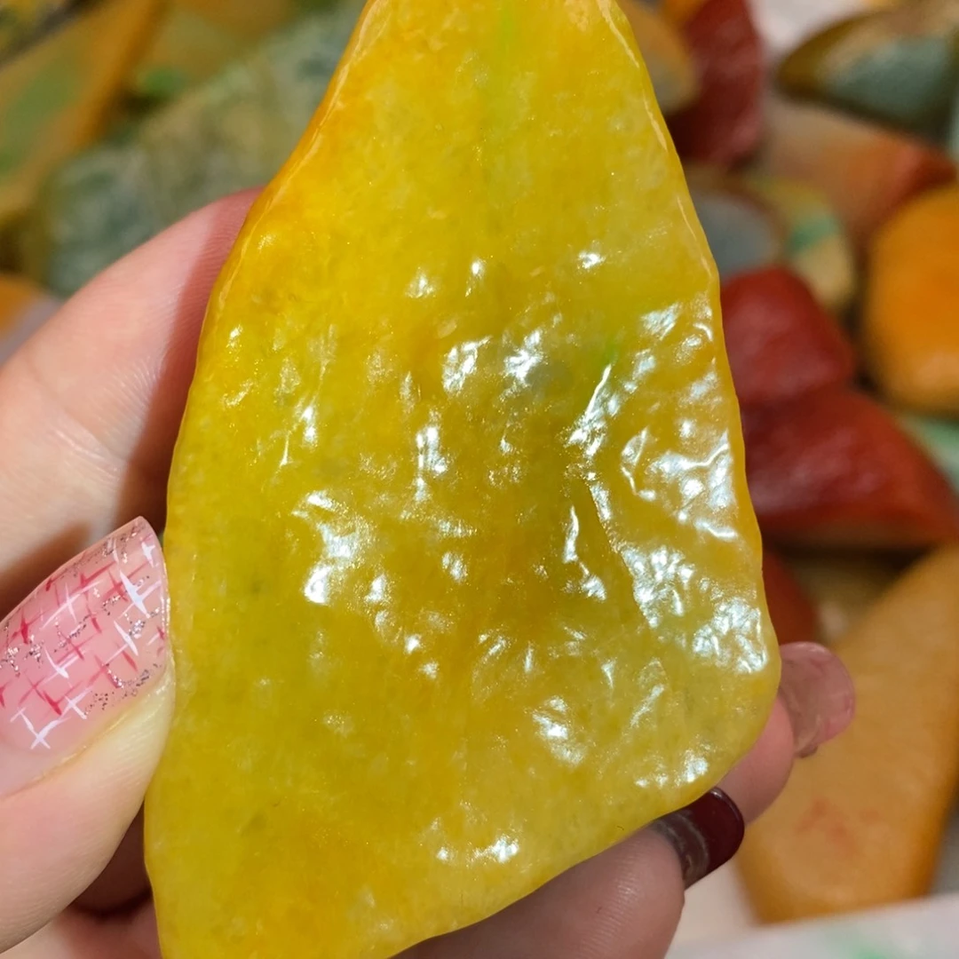 翡翠颈饰未镶嵌缅甸翡翠