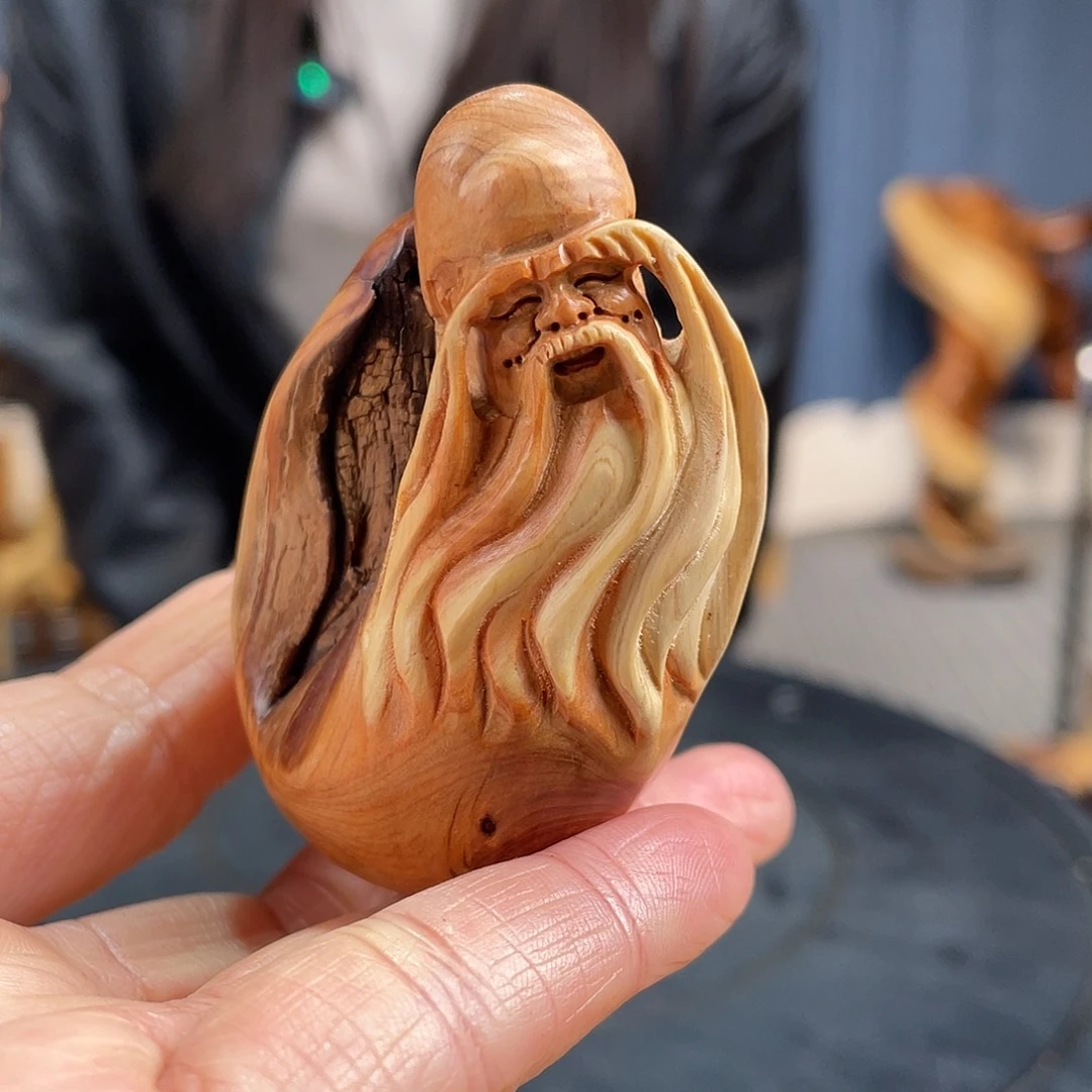 柏木（崖柏）随型艺术根雕