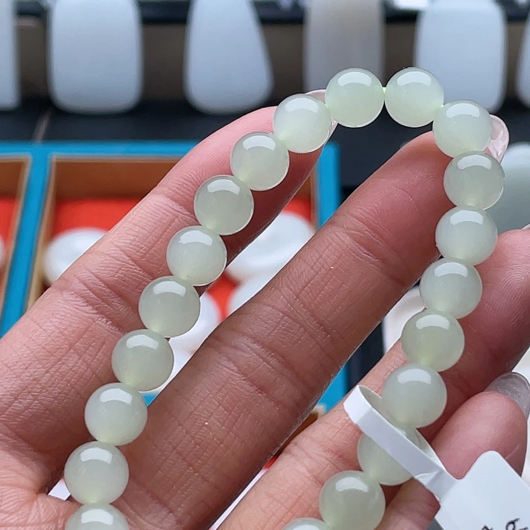 和田玉未镶嵌手串