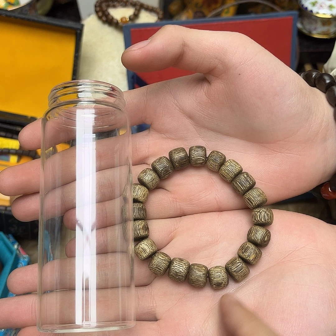 大叶紫檀（黑酸枝木类）