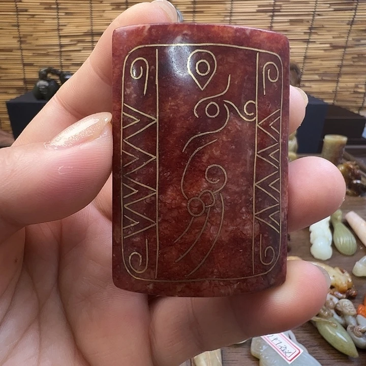 未镶嵌和田玉（糖玉）挂件