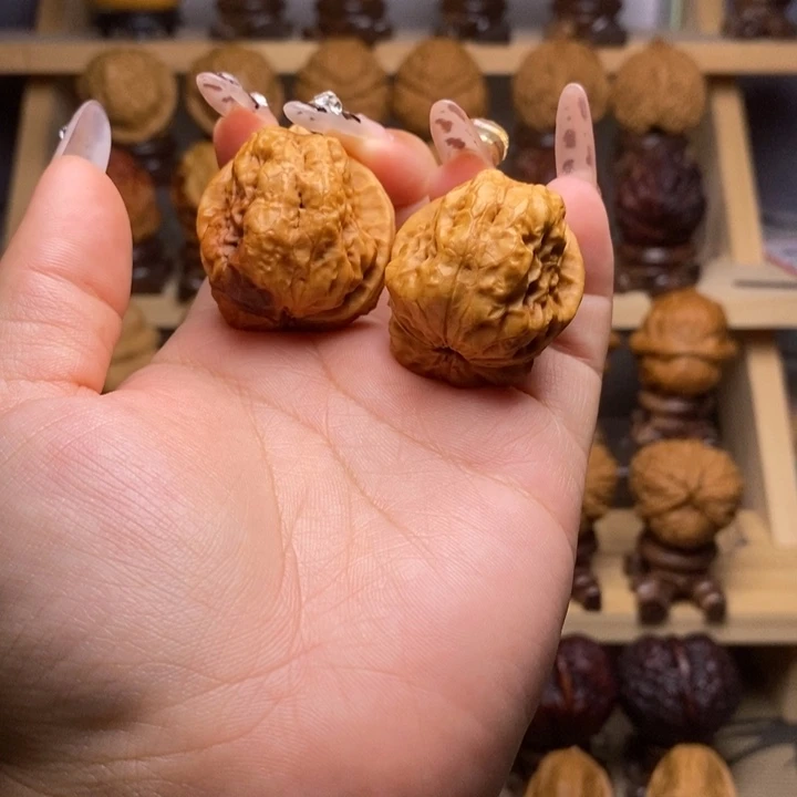 文玩核桃吊坠34至尊妖蟾Y91