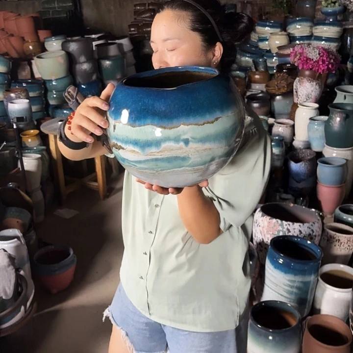 口19高22瑕疵一个盆子。