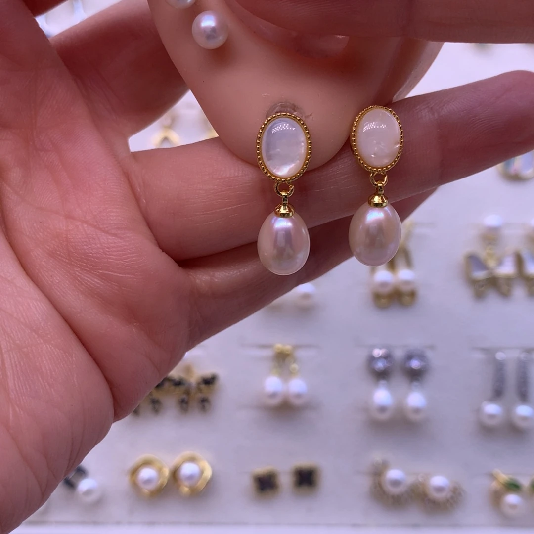 合金淡水珍珠耳饰