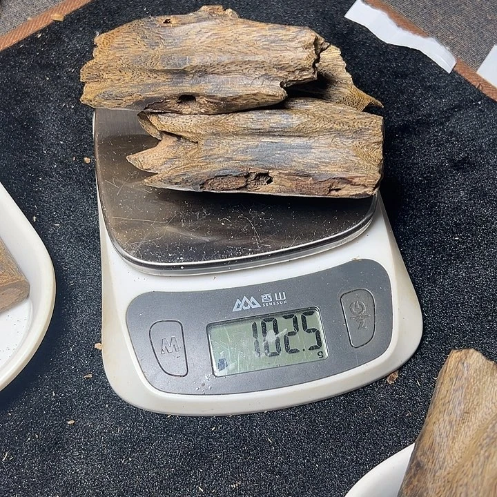 爱***玩木张勺子十字孔139克／