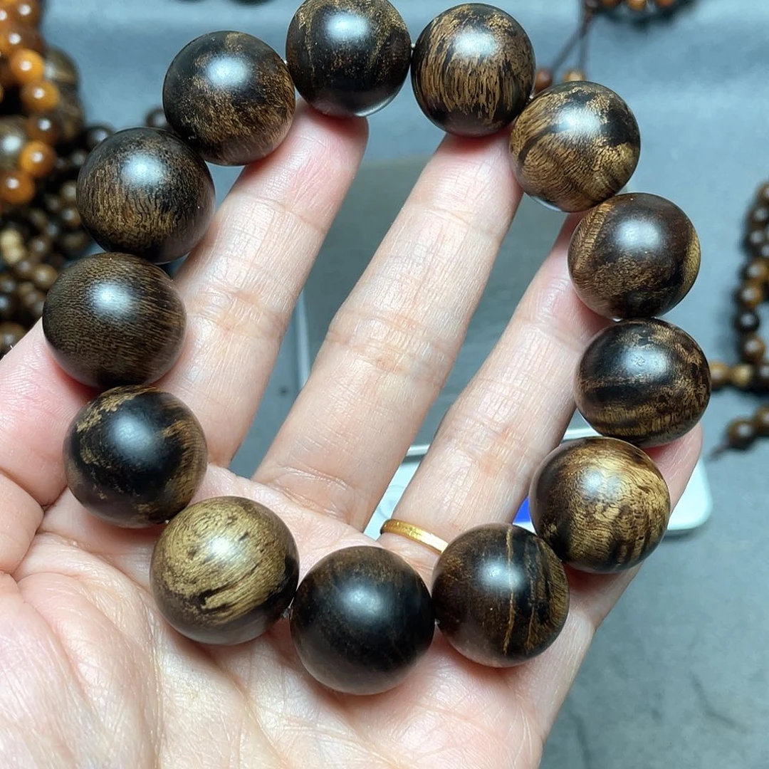 沉香手串白棋瘤疤1.8