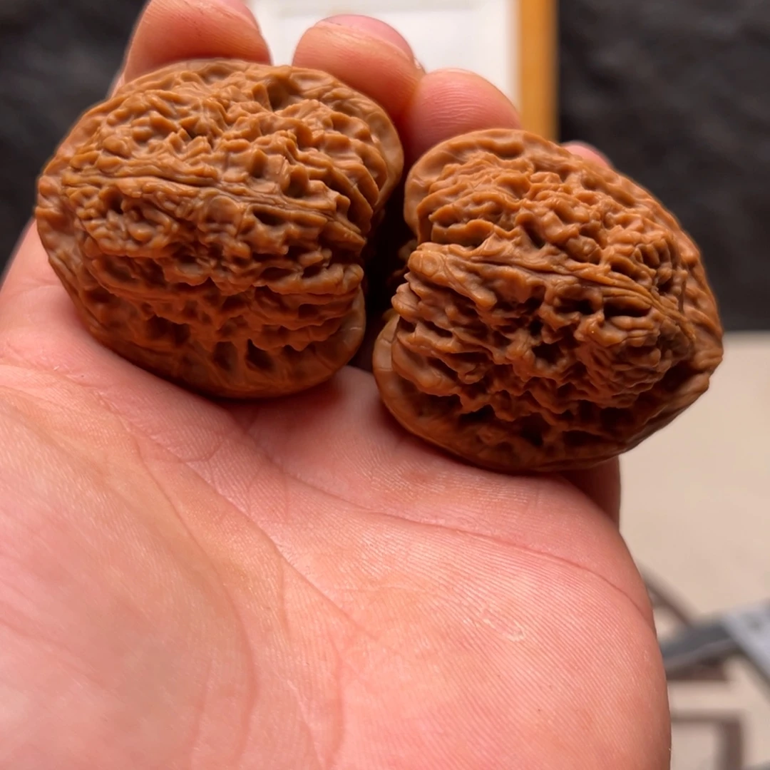 大***欣把件文玩核桃南疆42