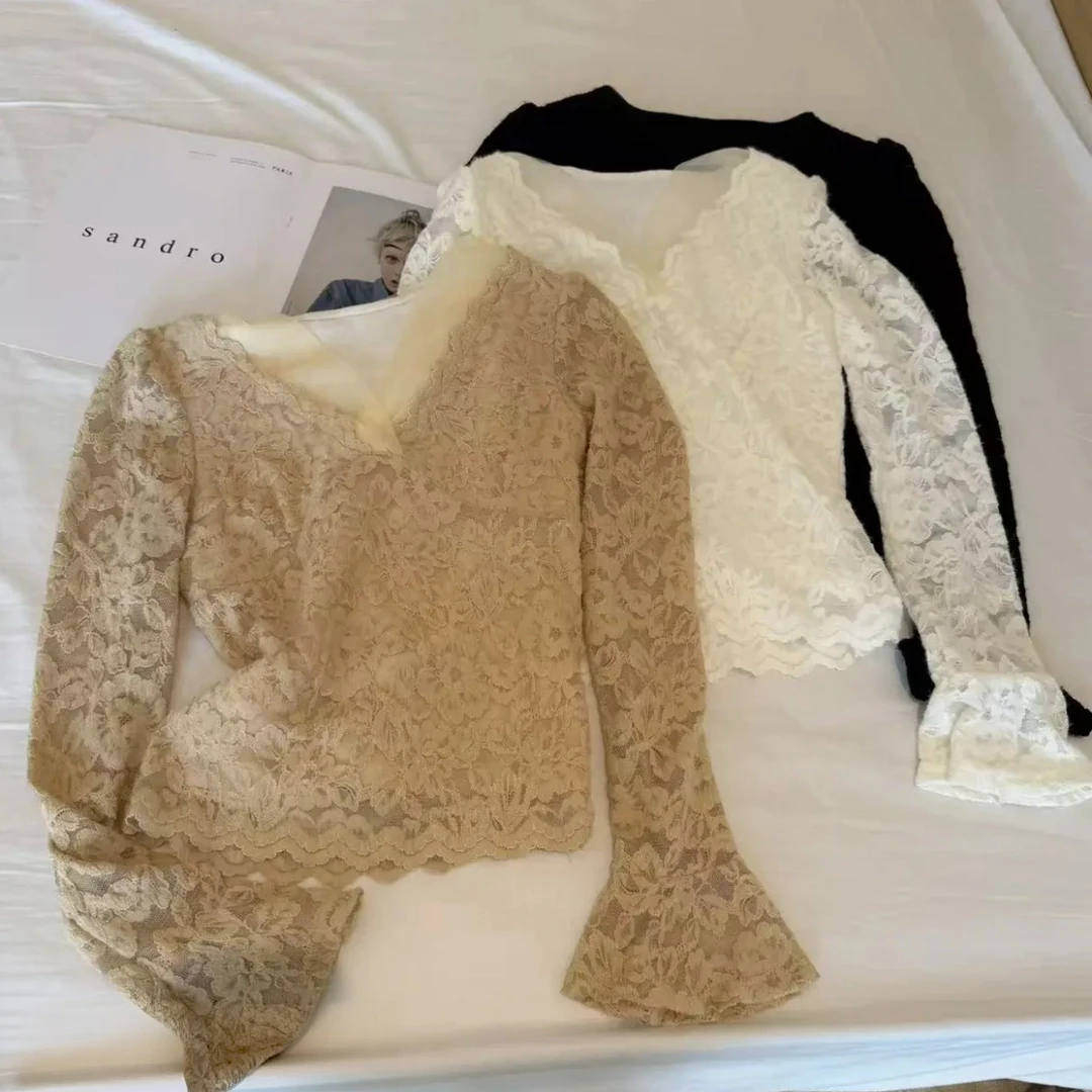 时尚加绒V领性感蕾丝打底衫女冬季新款百搭保暖法式洋气长袖上衣