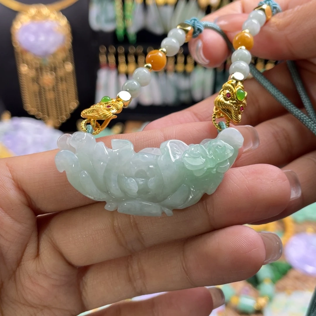 颈饰未镶嵌翡翠代编织