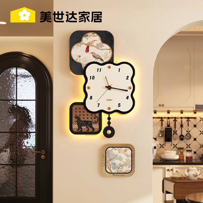 美世达中古风创意挂钟客厅2025新款复古钟表挂墙时钟壁灯高级感