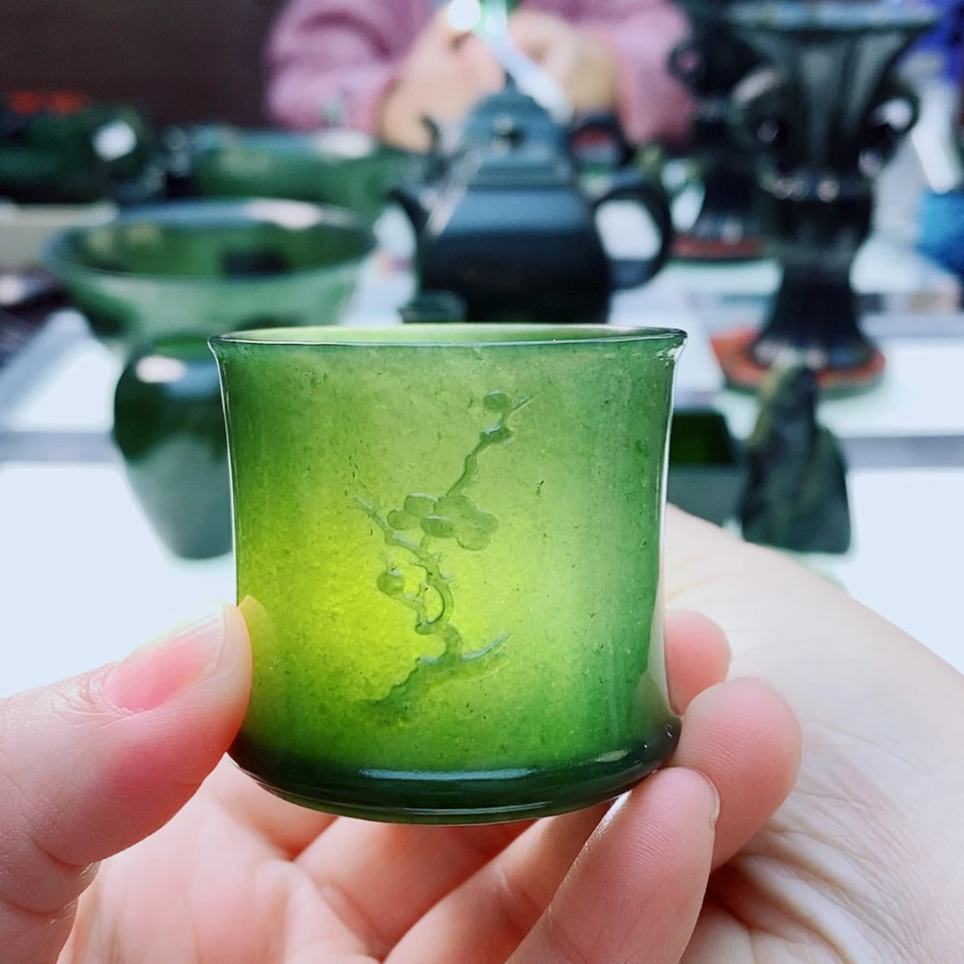 未镶嵌和田玉摆件