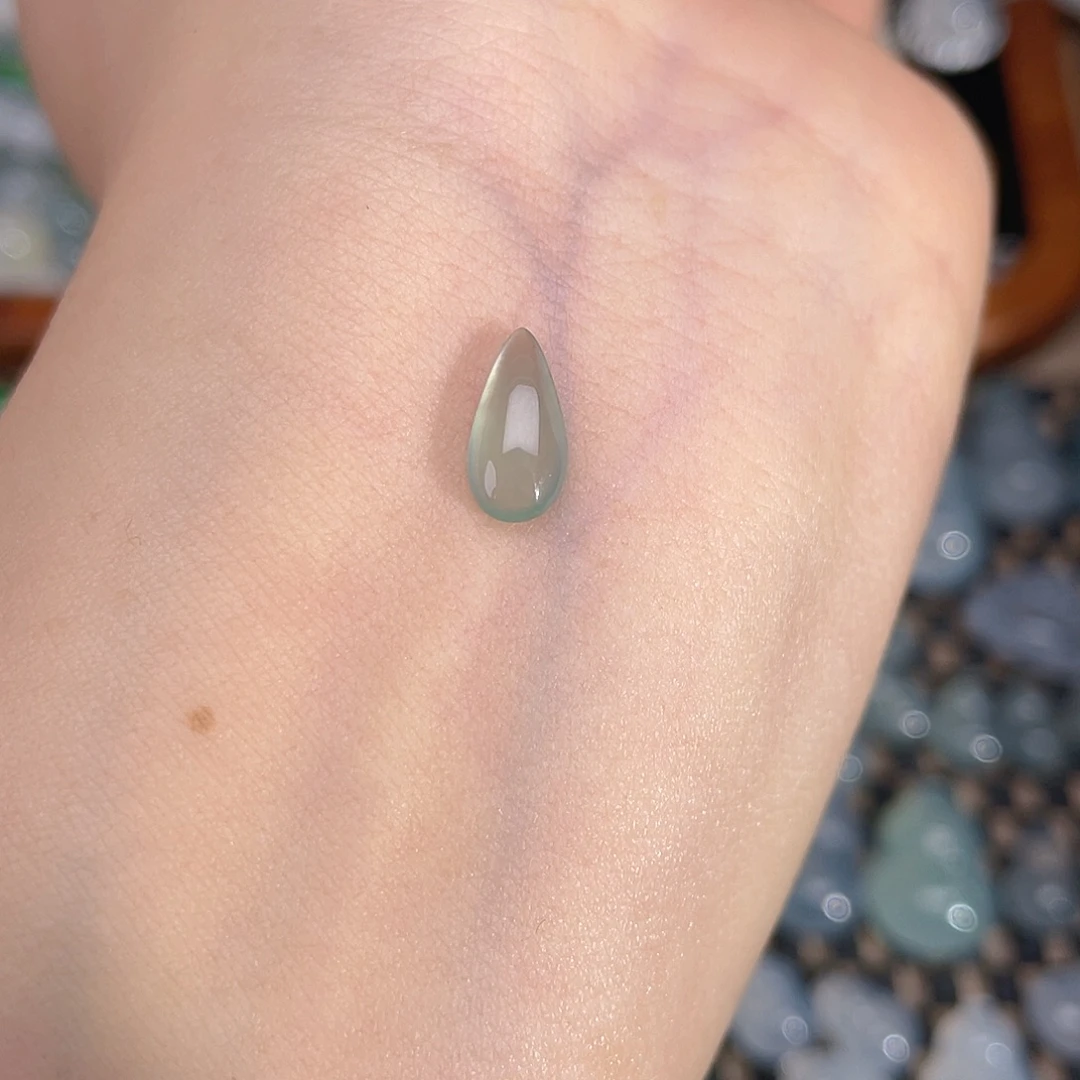 翡翠未镶嵌项圈天然缅甸A货翡翠