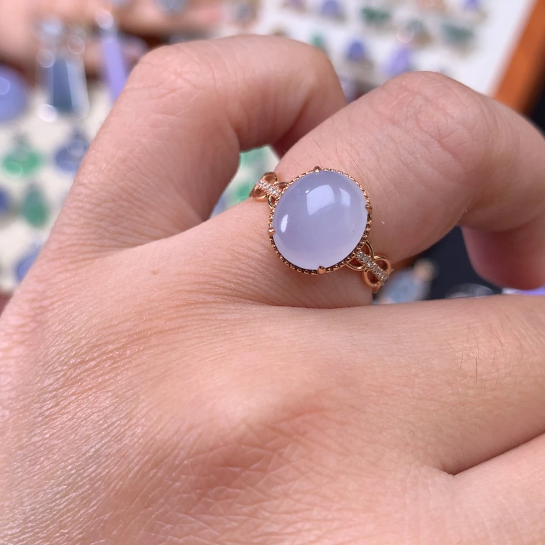 18K金镶嵌戒指翡翠紫罗兰蛋面戒指