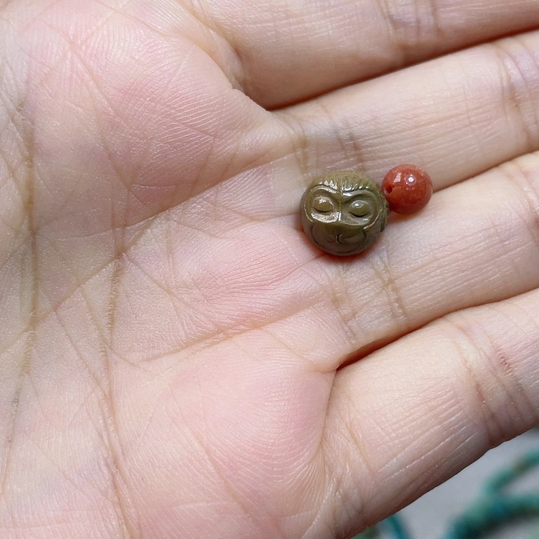 未镶嵌配饰南红玛瑙
