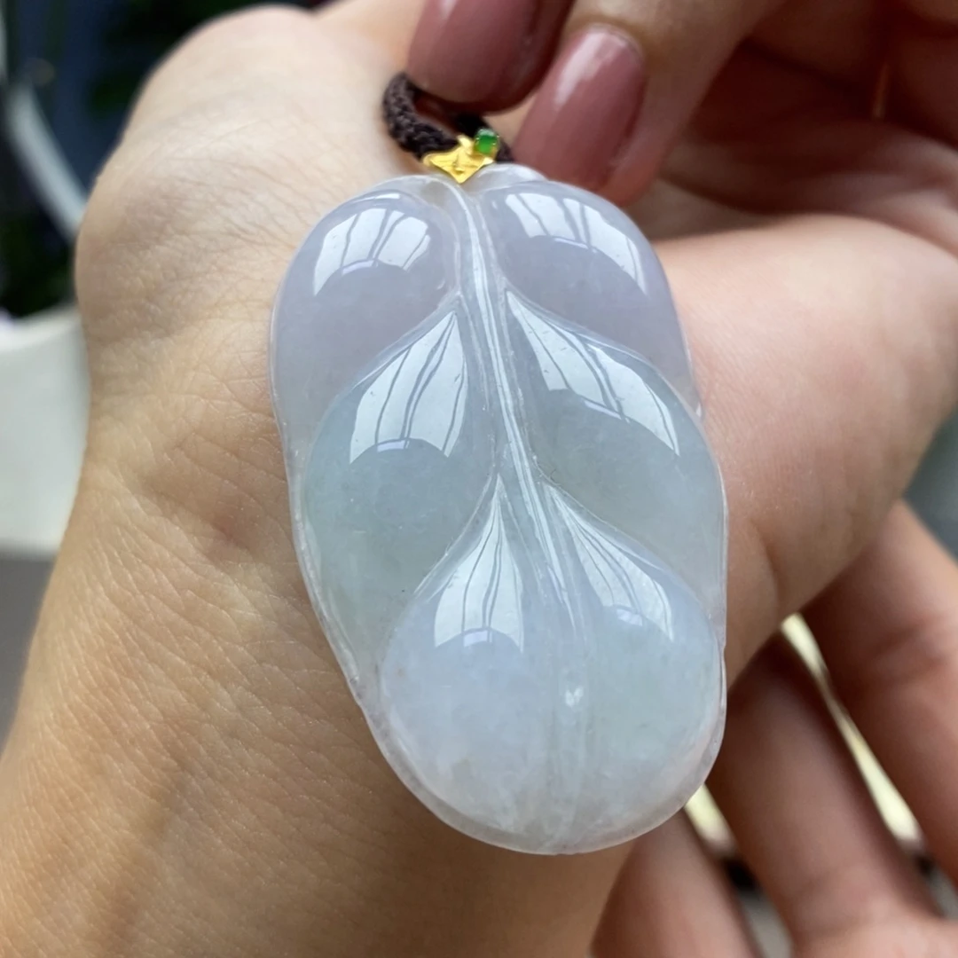 颈饰18K金镶嵌翡翠吊坠29