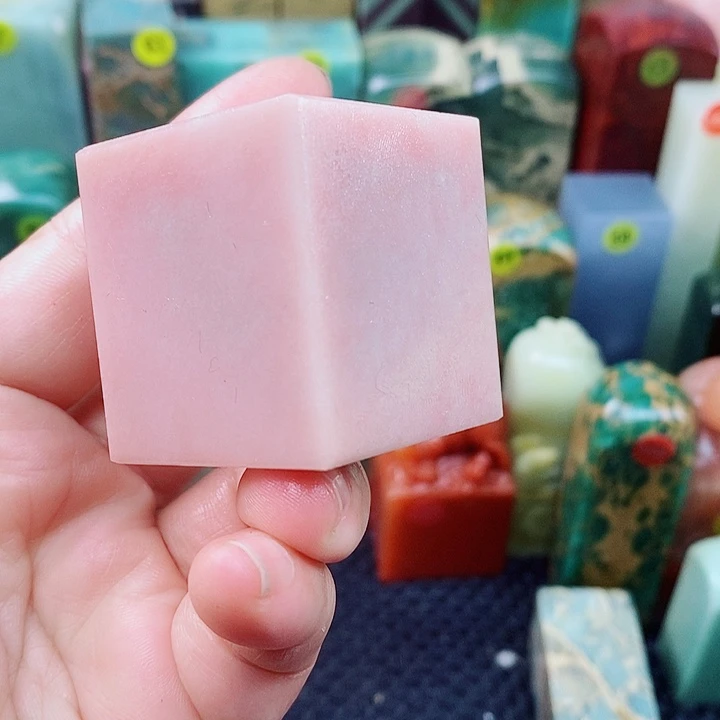 青田石印石云南粉冻