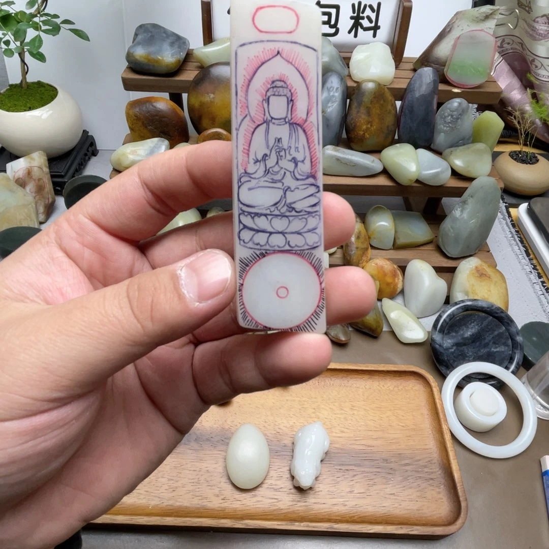 和田玉未镶嵌颈饰