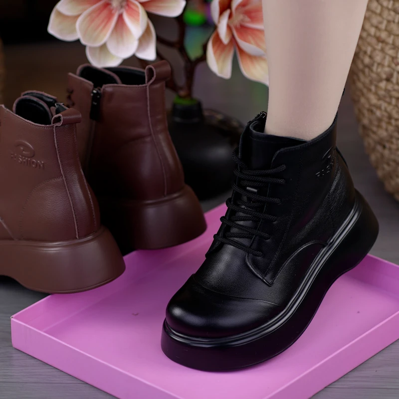 2025年秋冬新款马丁靴女皮毛一体羊毛短靴真皮厚底舒适软底妈妈鞋