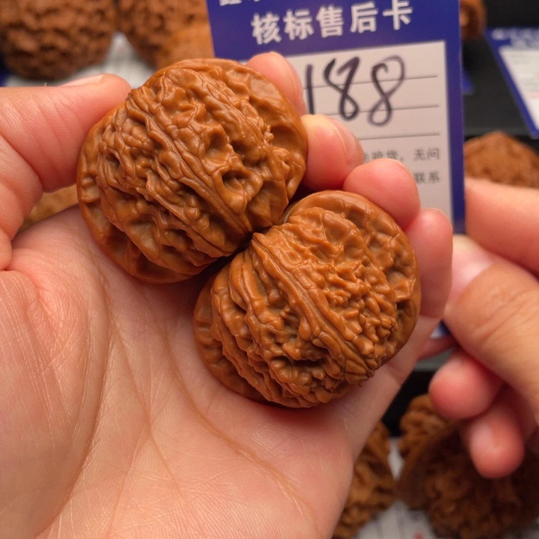 把件文玩核桃白狮子43尺188号