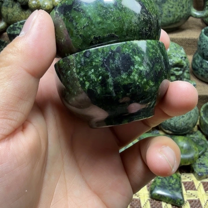 蛇纹石玉未镶嵌药王石能量养生产品