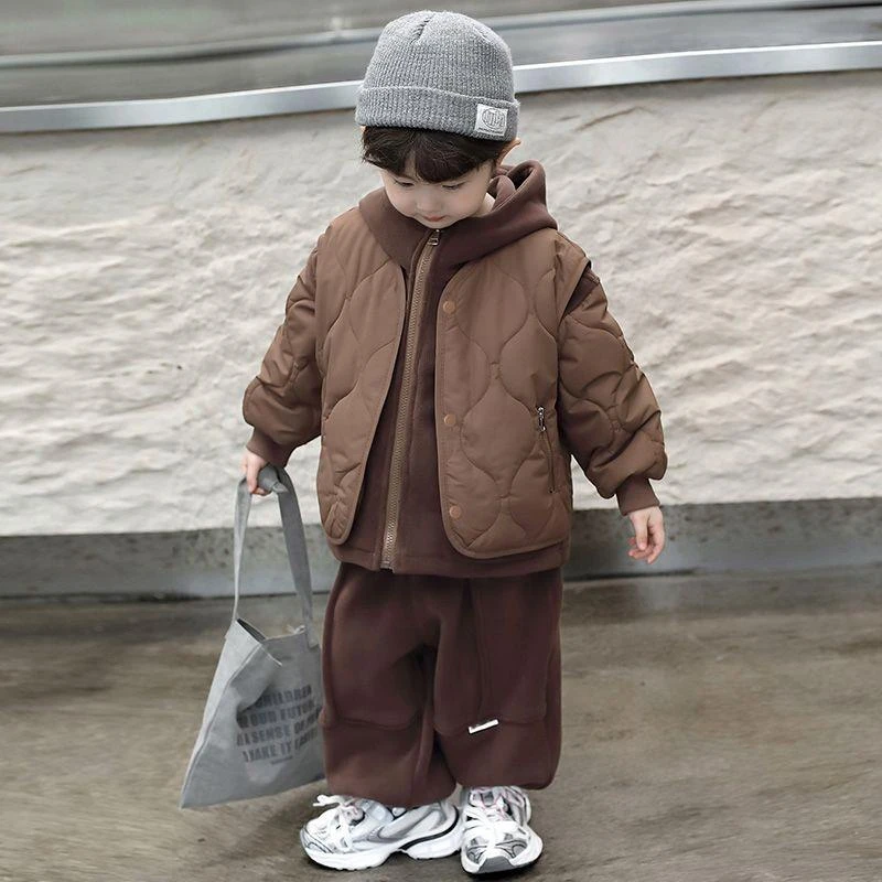 儿童棉服冬季加厚套装新款男童洋气保暖秋冬款棉袄马甲三件套