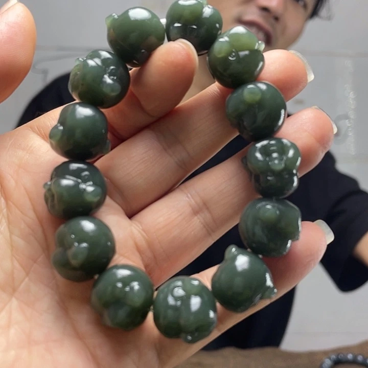未镶嵌和田玉挂件